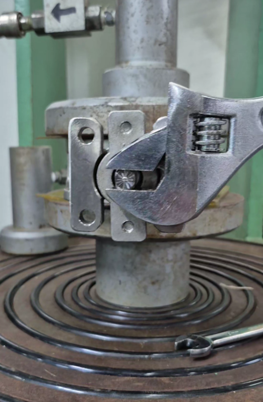 11 Out of 99 Valves Leaking: A Field After-Sales Investigation at Customer H's Research Institute